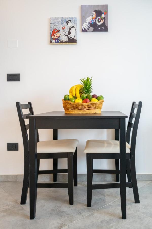Brand New Studio With Garage - Close To The Beach Acquarica del Capo Esterno foto
