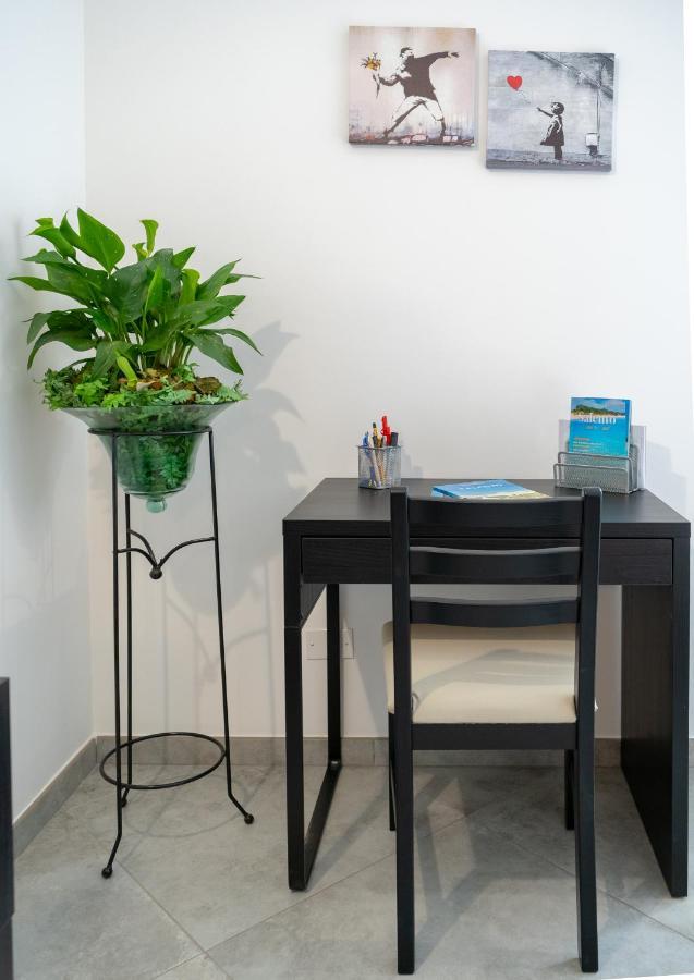 Brand New Studio With Garage - Close To The Beach Acquarica del Capo Esterno foto